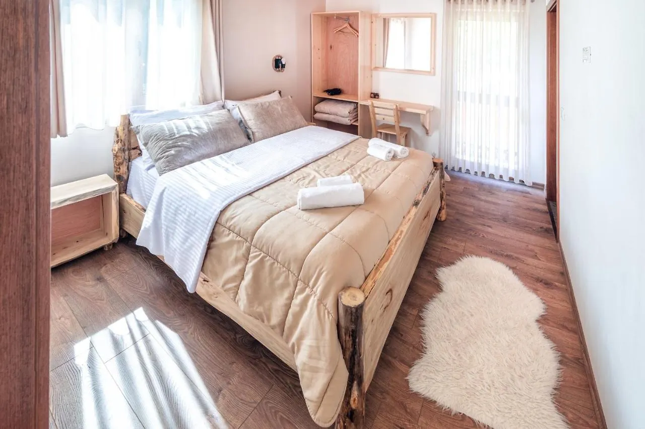 'Gurra Family' Guesthouse Theth