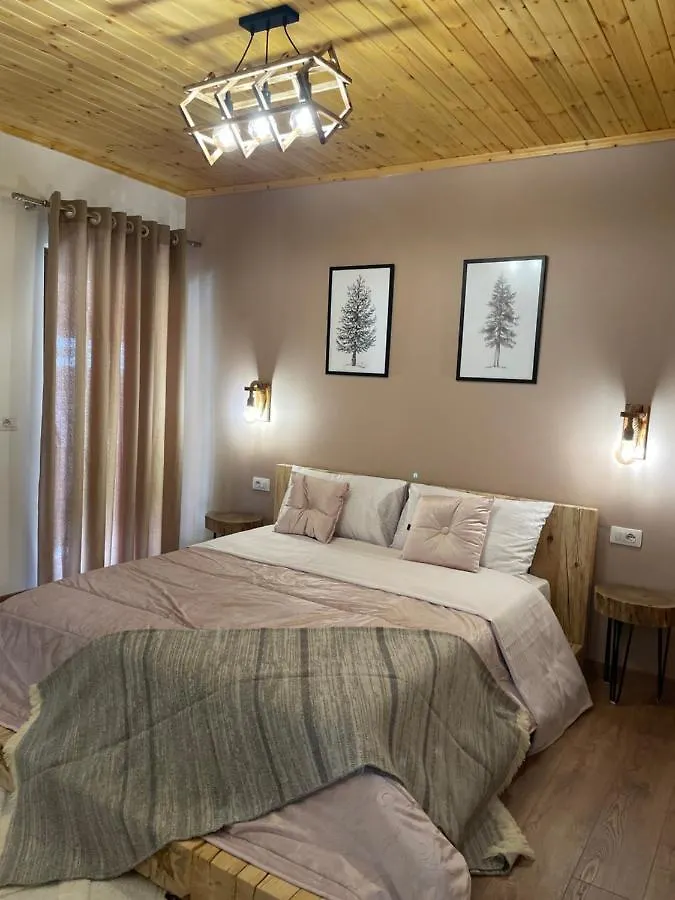 'Gurra Family' Guesthouse Theth 0*,  Albania