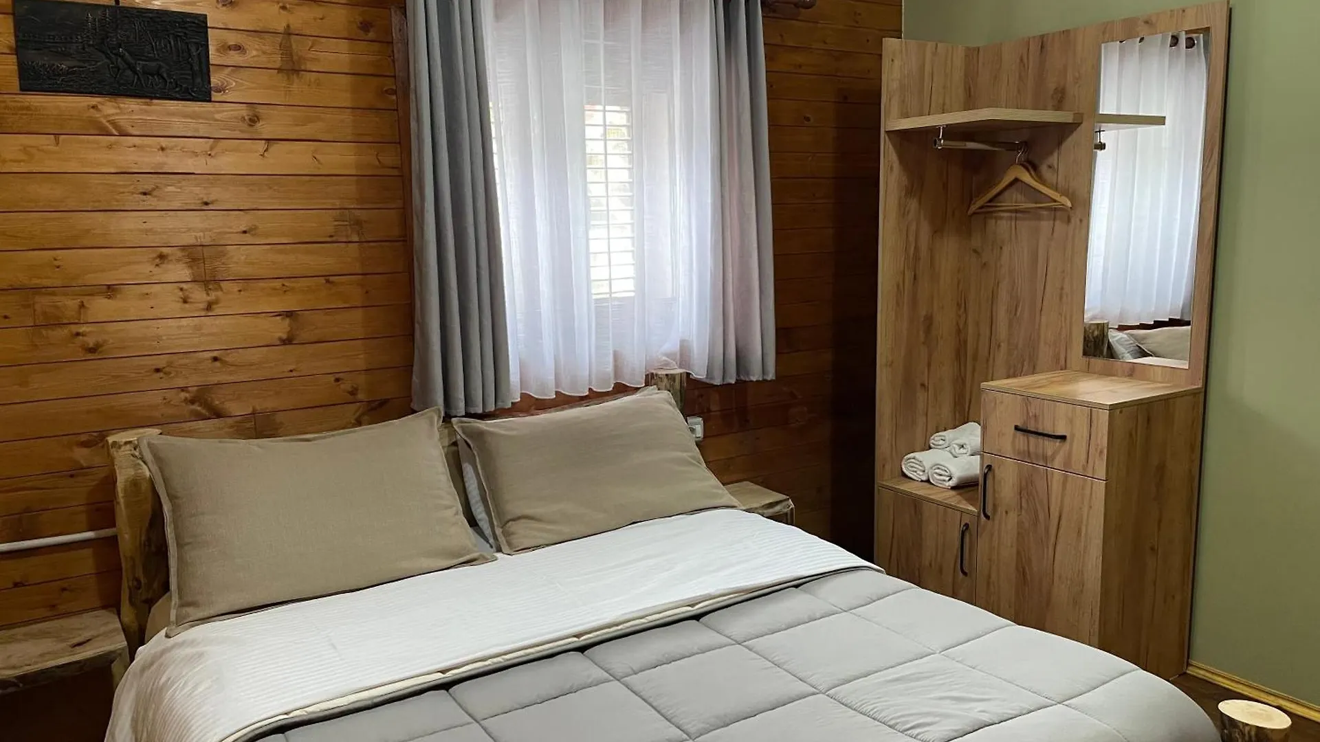 'Gurra Family' Guesthouse Theth