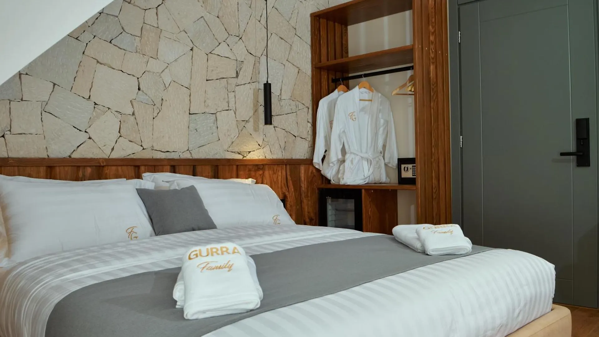 'Gurra Family' Guesthouse Theth Guest house